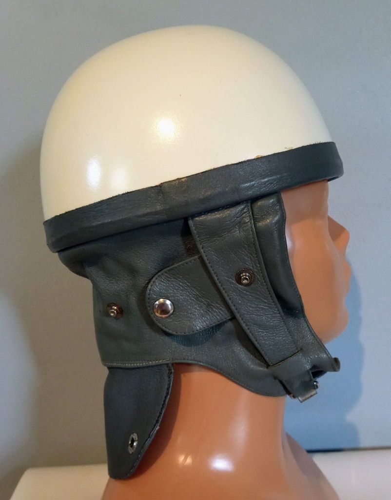 Kask orzeszek PRL stary  kolekcjonerski vintage  rozmiar 59 NR9