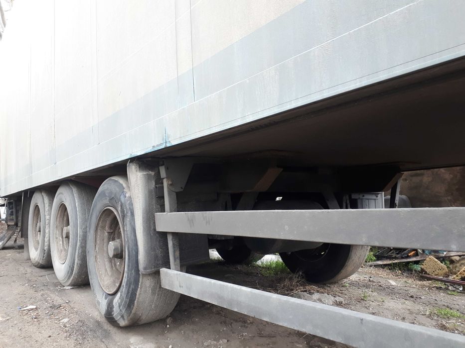 продам напівпричіп ізотерм