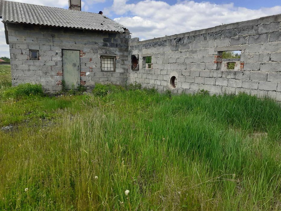 Wynajmę kurnik po spaleniu o pow. 1200m2