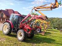 Ciągnik rolniczy Zetor PROXIMA 8441 z ładowaczem