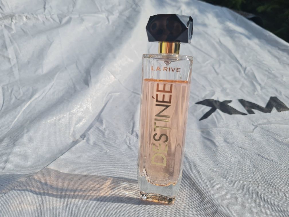 DESTINÉE perfumy la rive