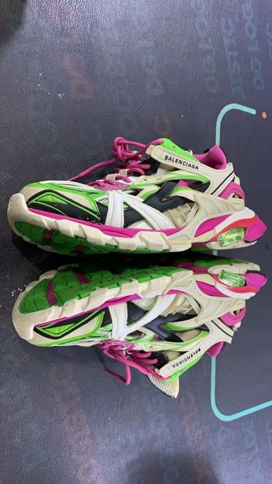 Balenciaga track 2