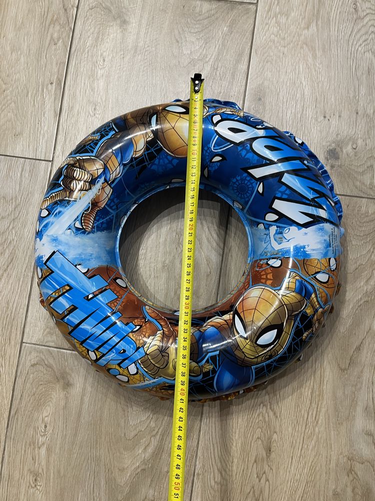Dmuchane koło do plywania dla dzieci Spiderman