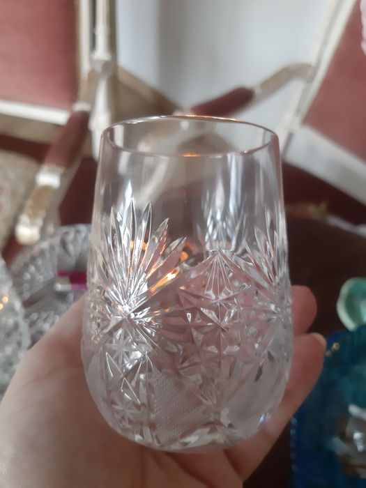 Szklanki krysztalowe