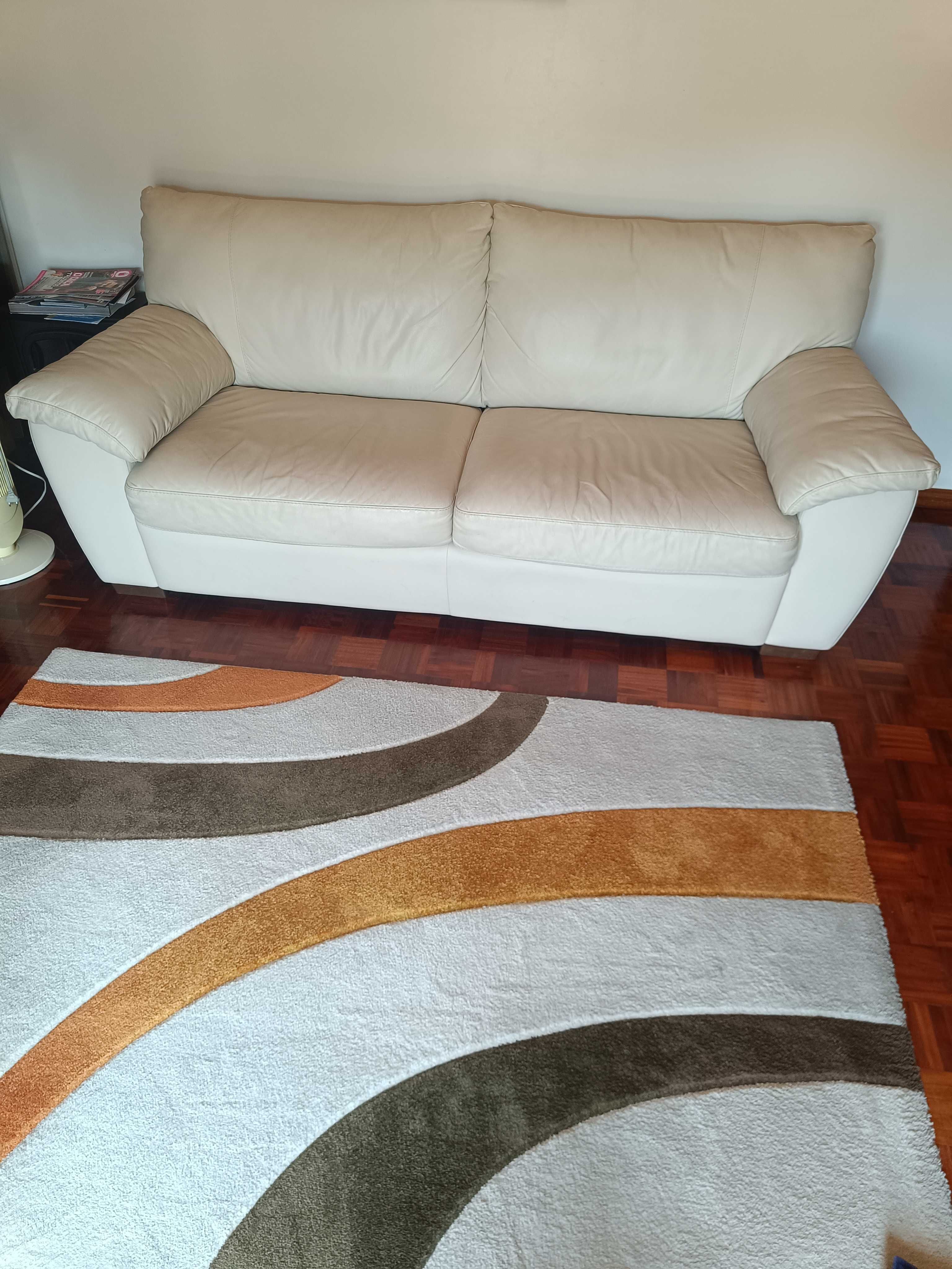 Sofá cama IKEA bege em bom estado