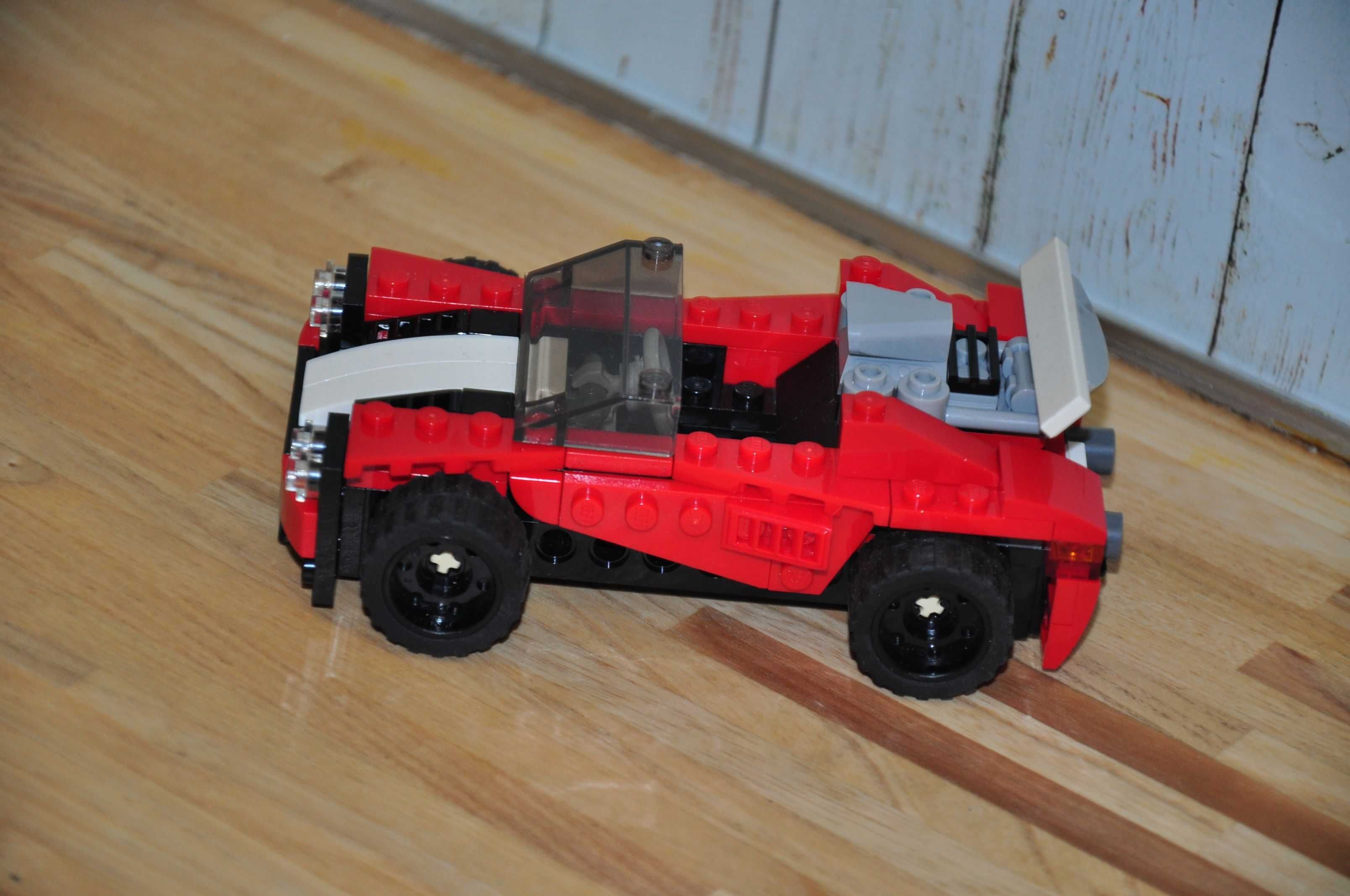 Z0154. Zestaw LEGO Creator 31100-1 Samochód sportowy