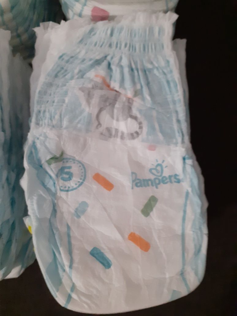 Pampers pants rozmiar 5