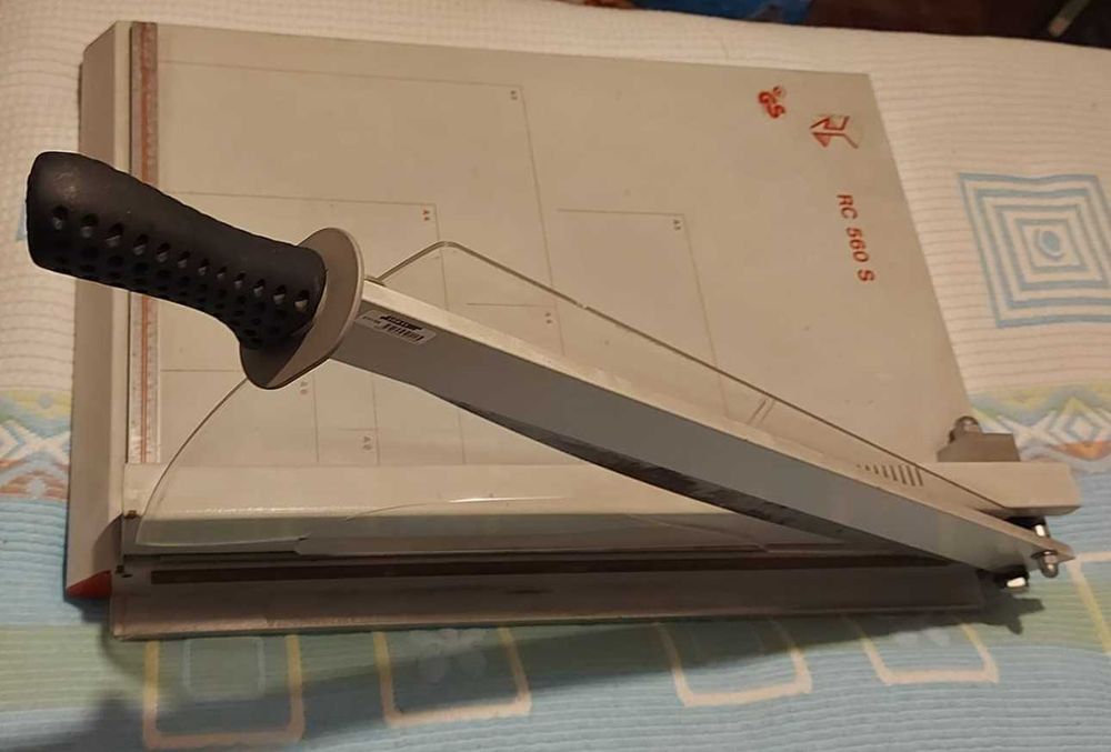 Guilhotina Manual RC 560 S