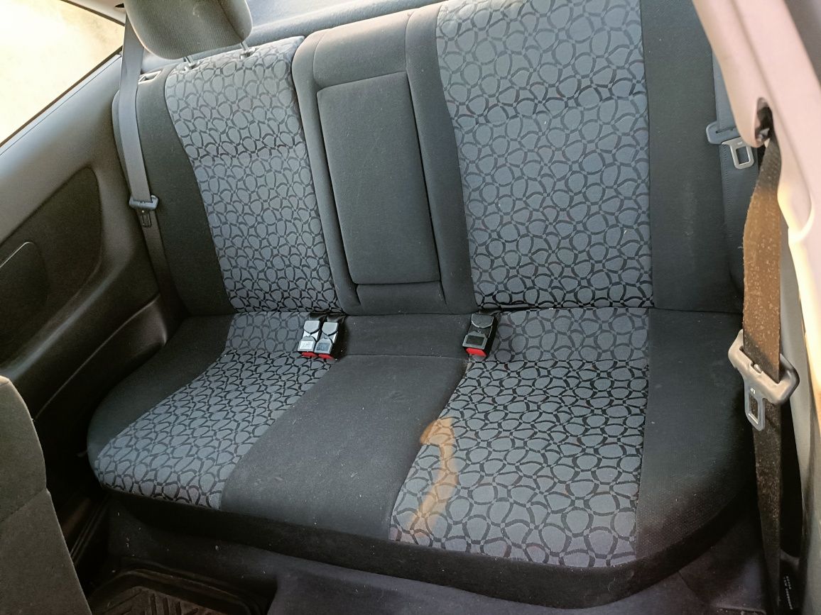 Opel Astra  1.6 mały przebieg