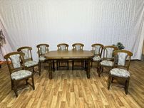 Дубовий Стіл з 8 Стільцями Привезений З Німеччни