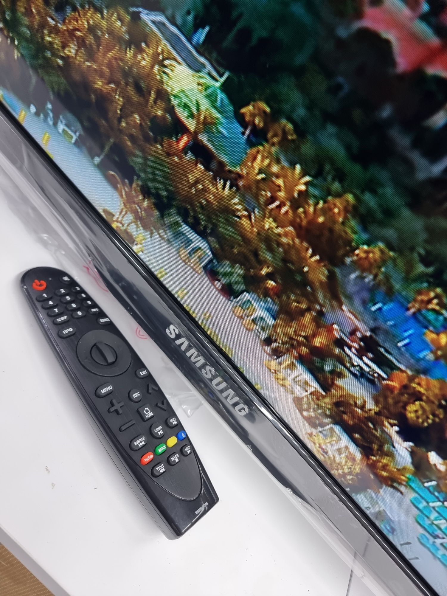 Телевізор 43" SmartTV UHD TV Android 13 WiFi T2