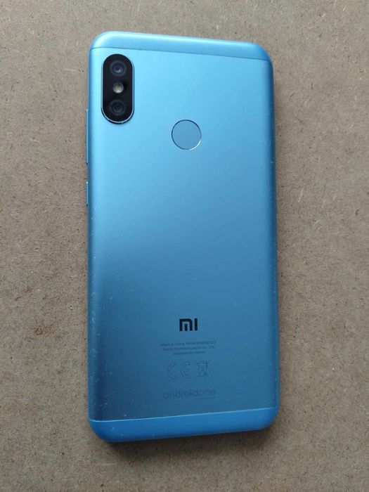 Xiaomi Mi A2 Lite 4/64GB Niebieski