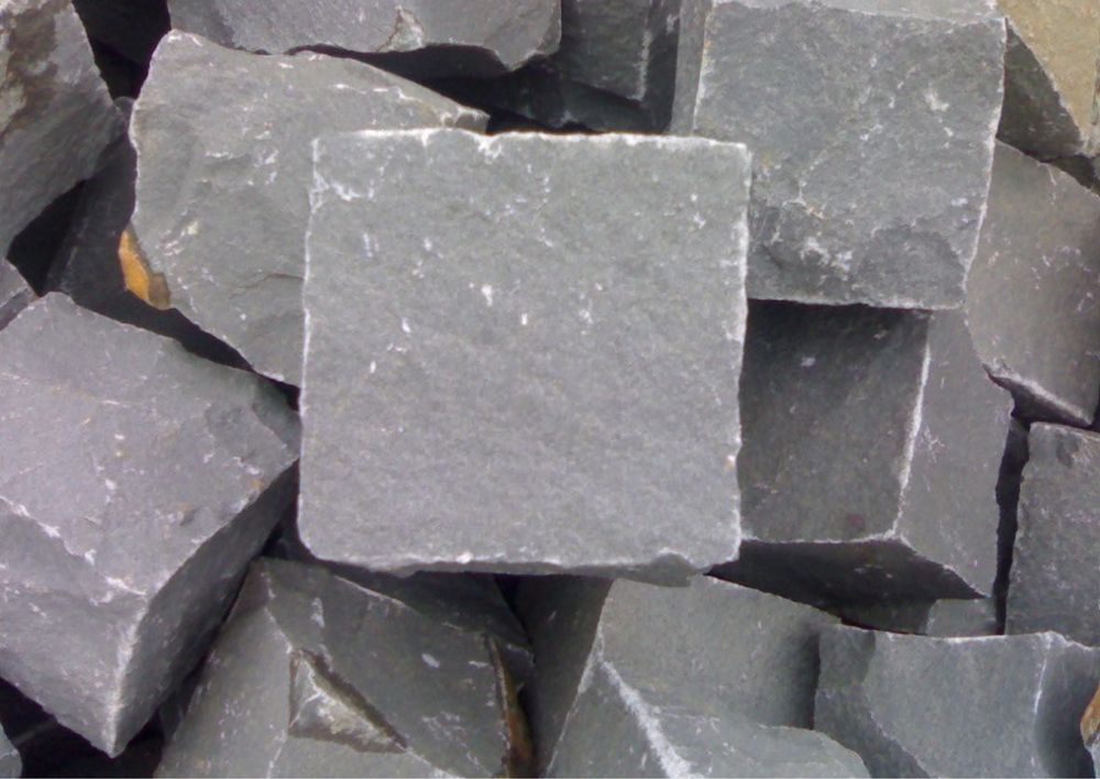 CZARNA KOSTKA BAZALTOWA 4x6, 7x9, 10x10 Czarny Granit Szwed