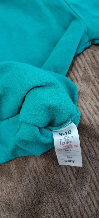 Продам детскую кофту