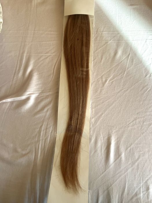 Натуральне накладне волосся на заколках, світло-русявий 50 см, 6 трес