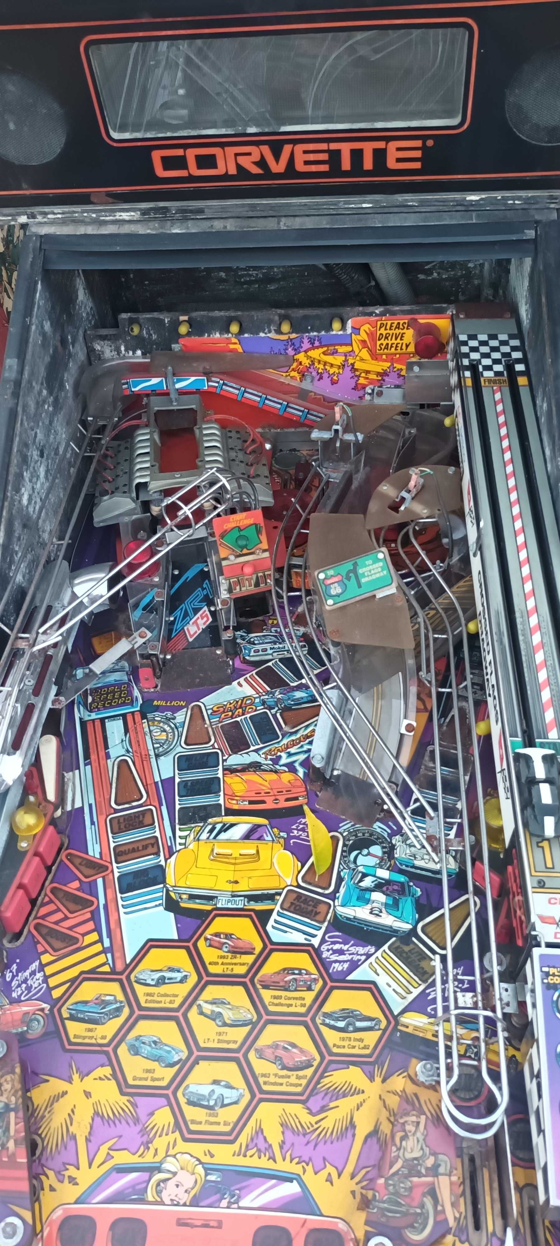 Flipper/pinball Corvette
