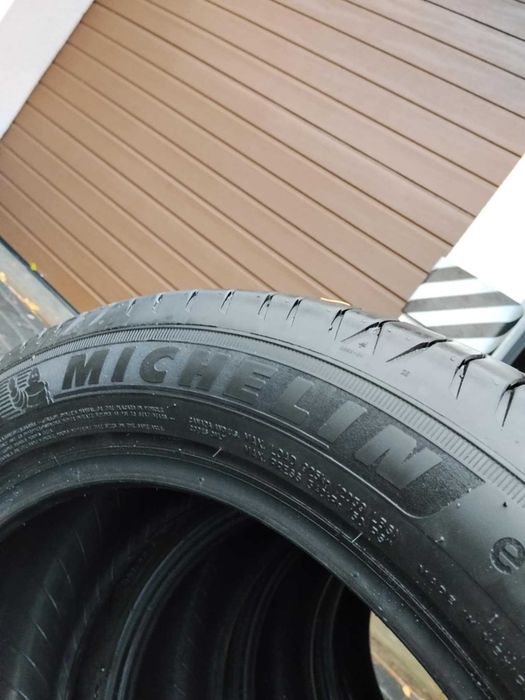Opony Michelin Primacy 235/55 R19 Komplet Audi BMW Q5 Q6 przebieg 4000