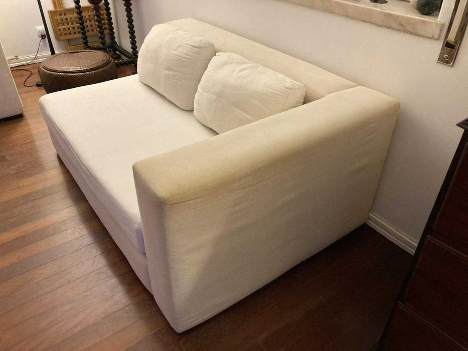 2 Sofás "area store", com combinações variadas