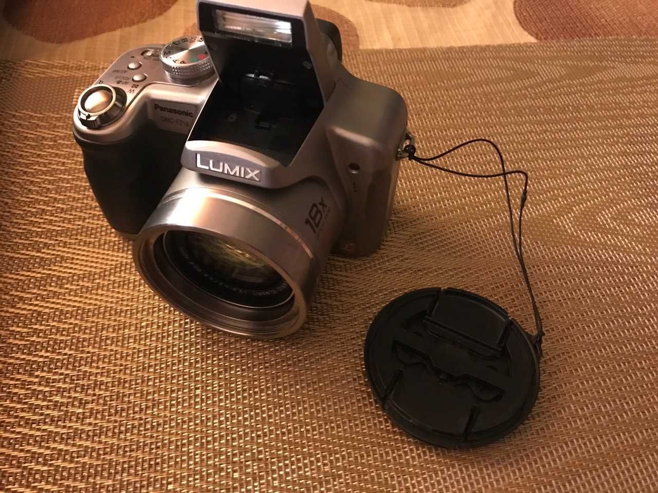 Фотоапарат Panasonic Lumix DMC-FZ18