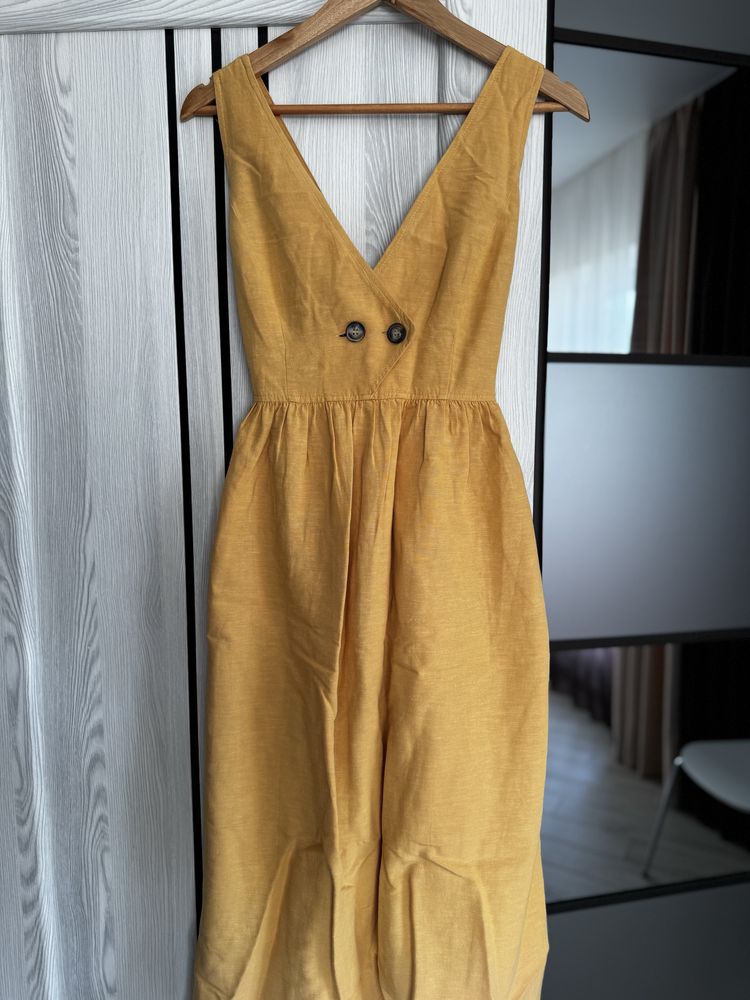 Лляний сарафан  Zara