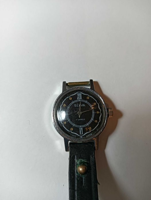 Zegarek damski Slava 17 Jewels Made in USSR