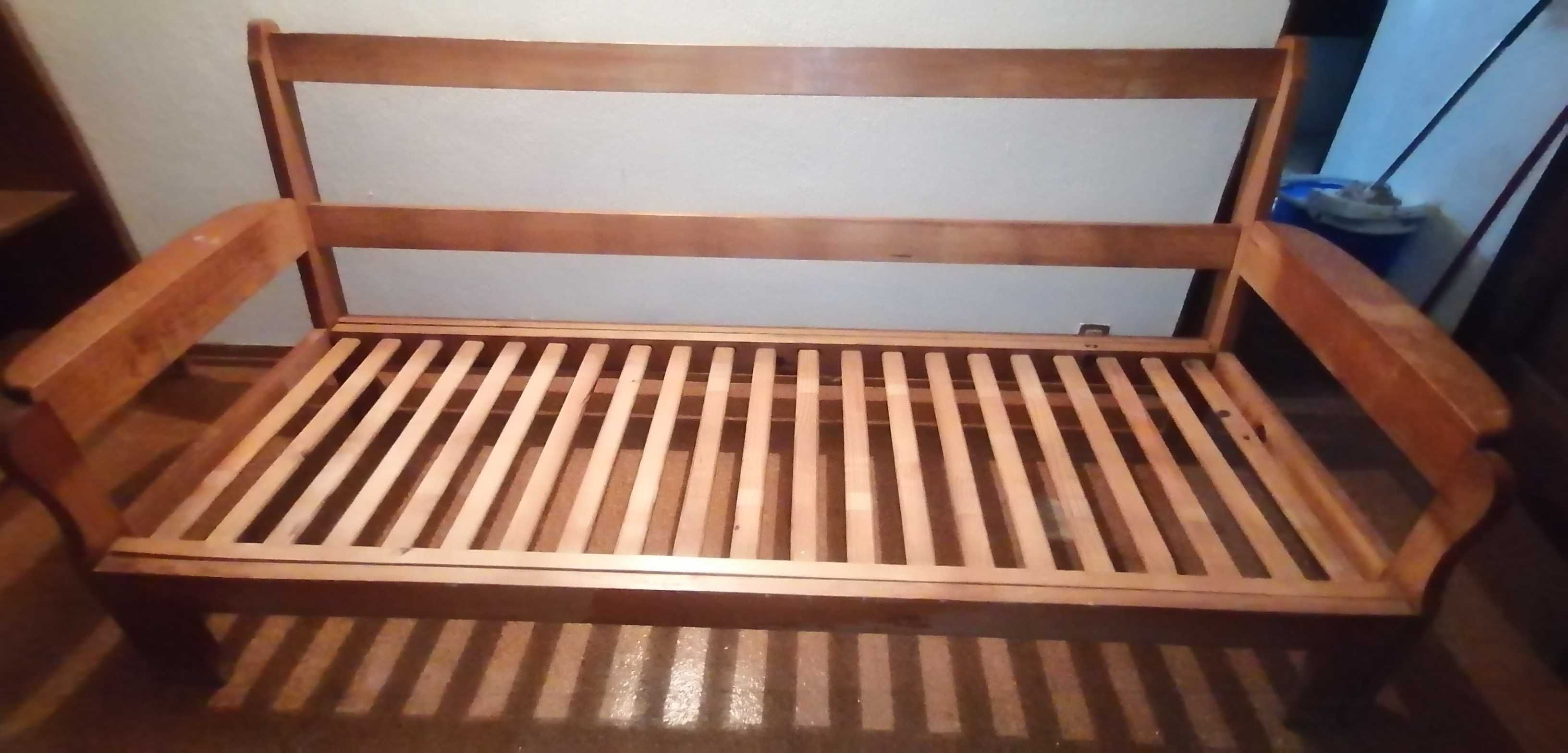Sofá cama de 3 lugares + 2 sofás individuais, com almofadas incluídas