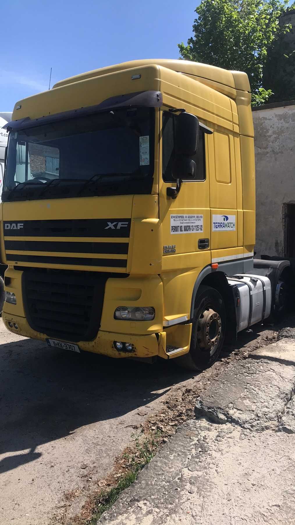 2011 Сідельний тягач DAF XF 105.460 6х2 Розмитнений Євро 5 правий руль