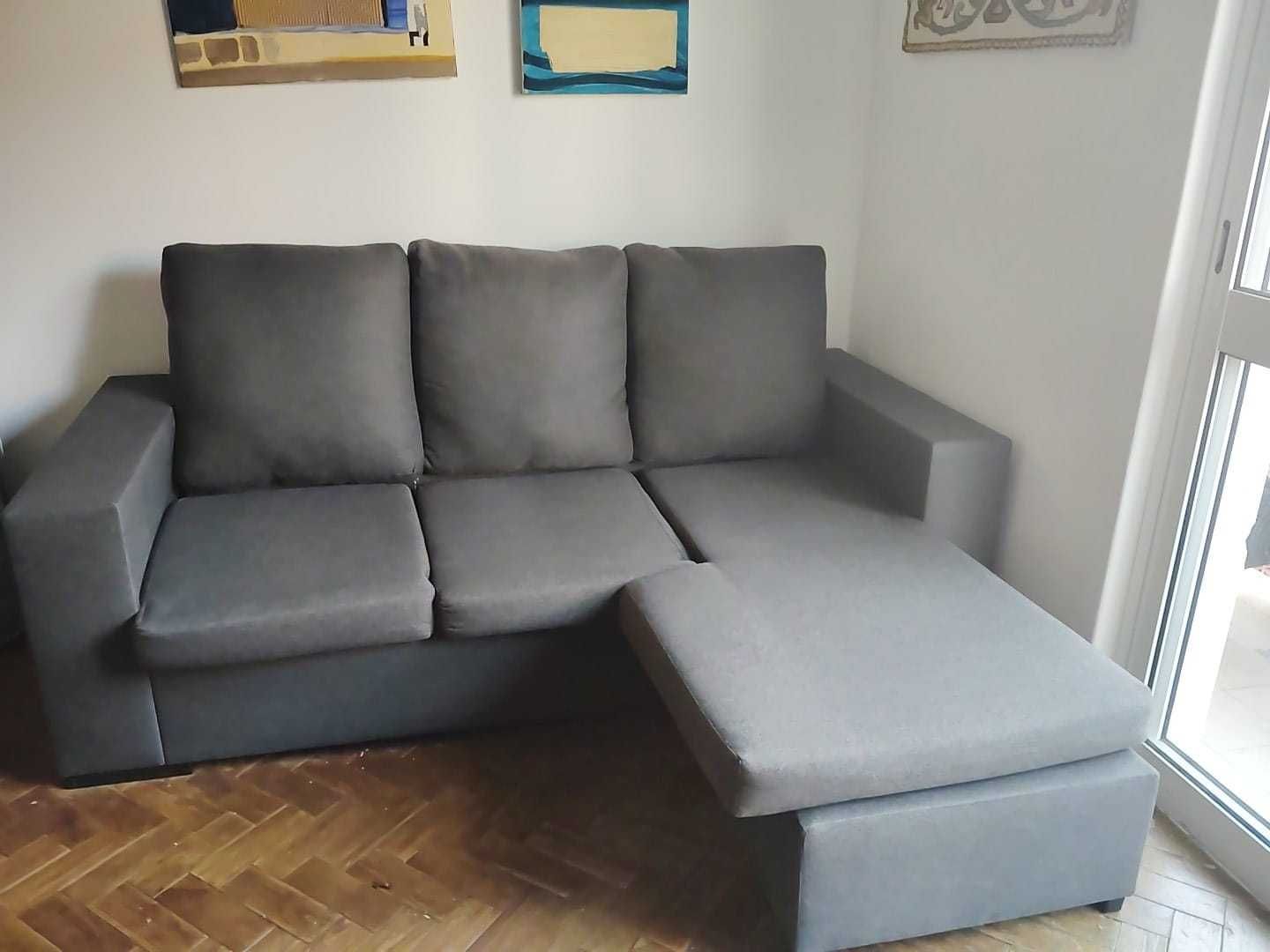 sofá com 3 lugares usado cinzento