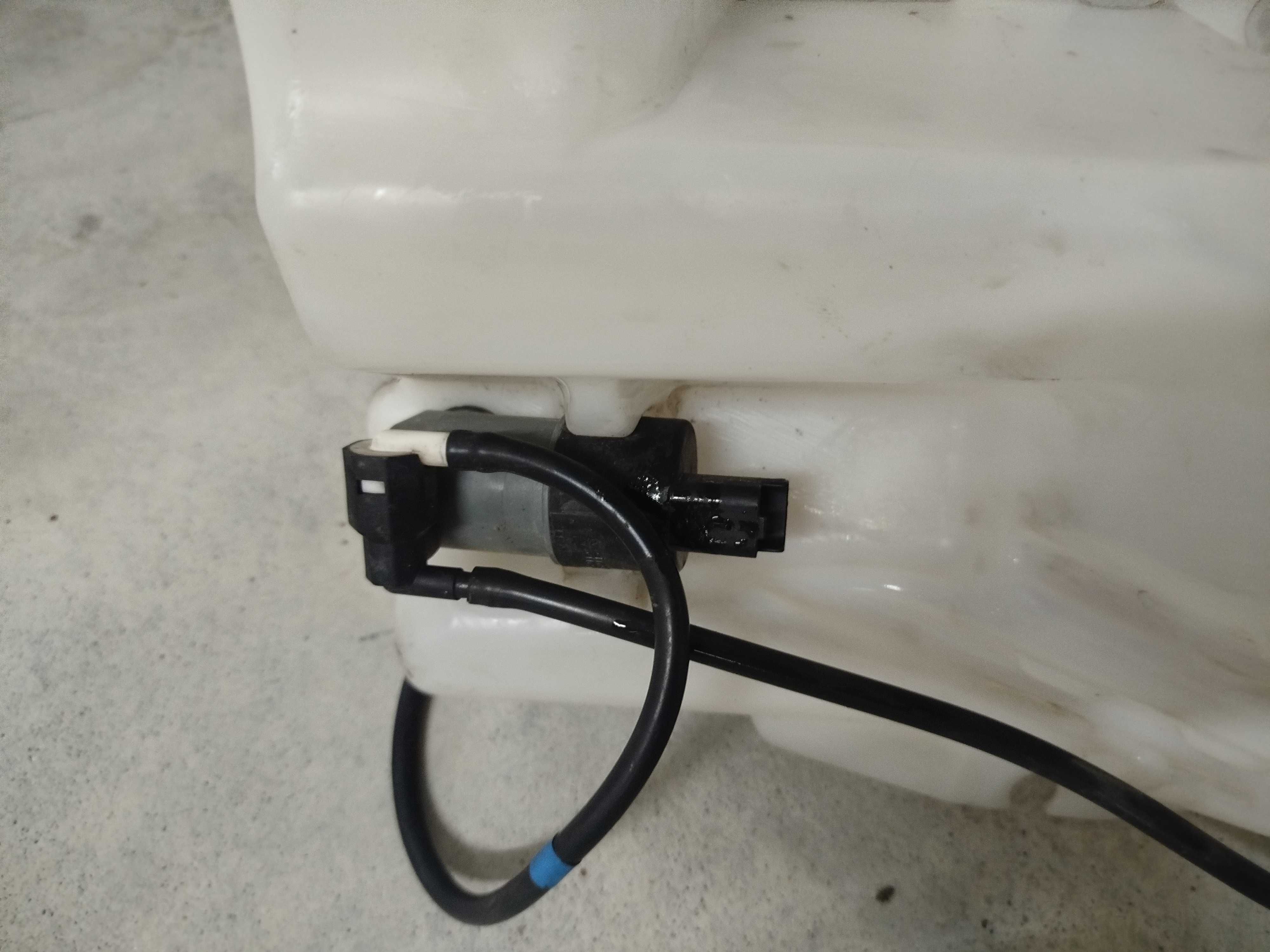 Depósito de água Nissan qashqai j11
