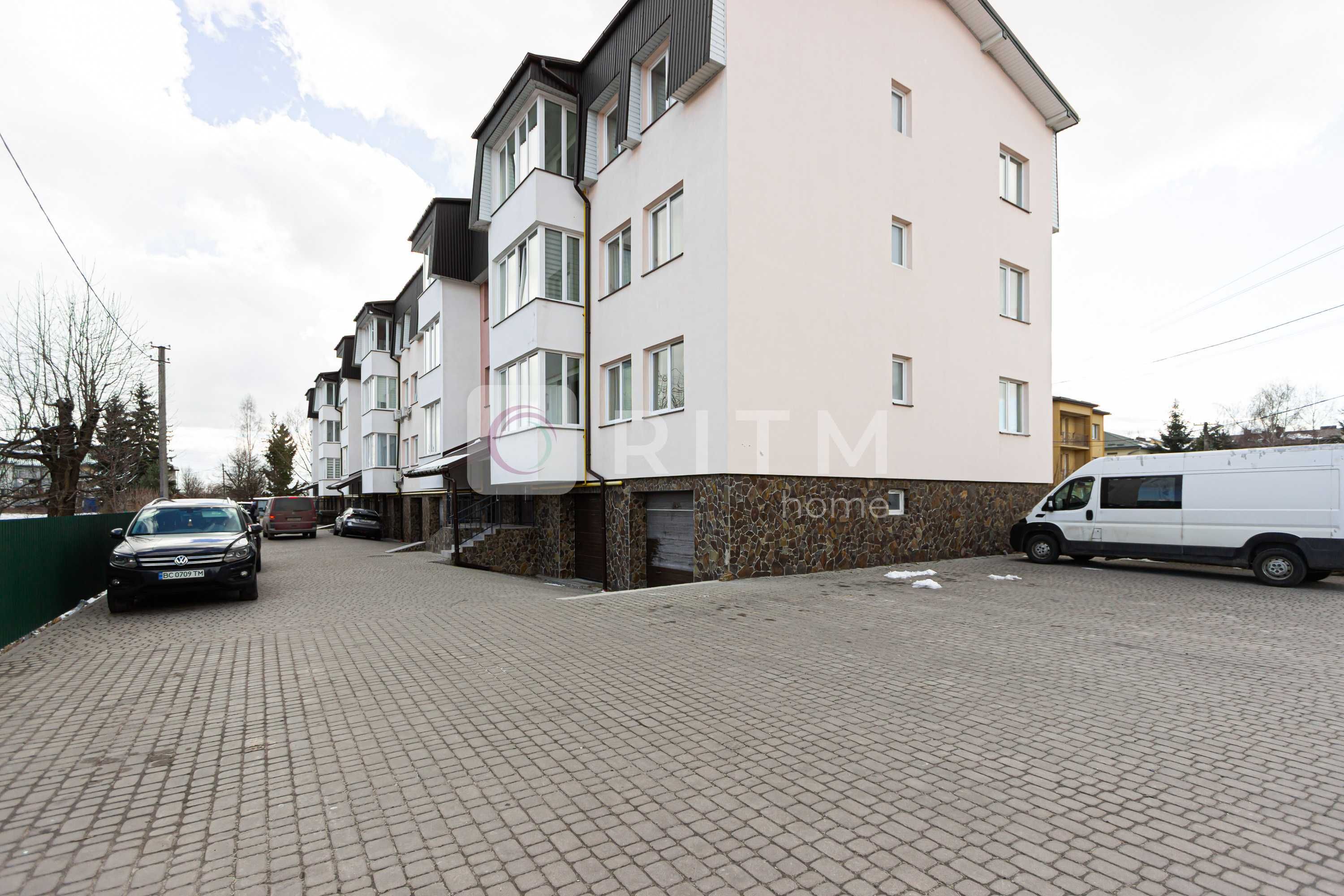 Продаж 2-к. квартири в н/б в с. Солонка