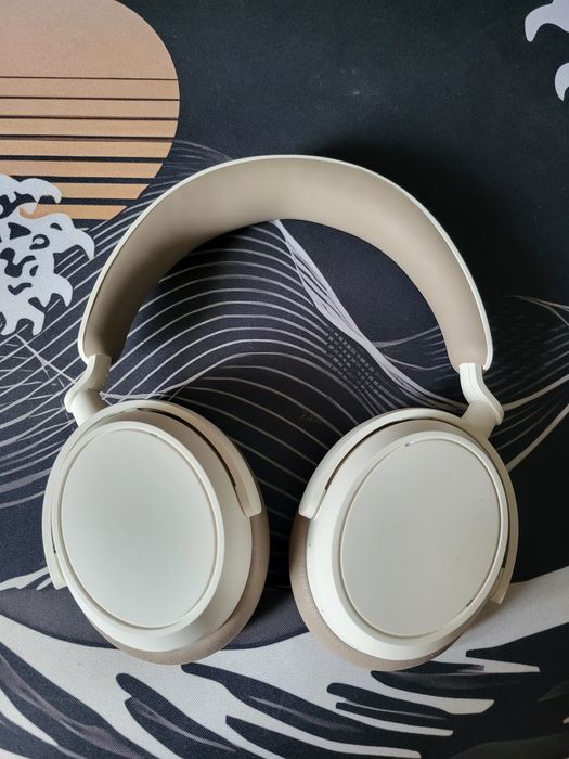 Sennheiser Accentum Plus