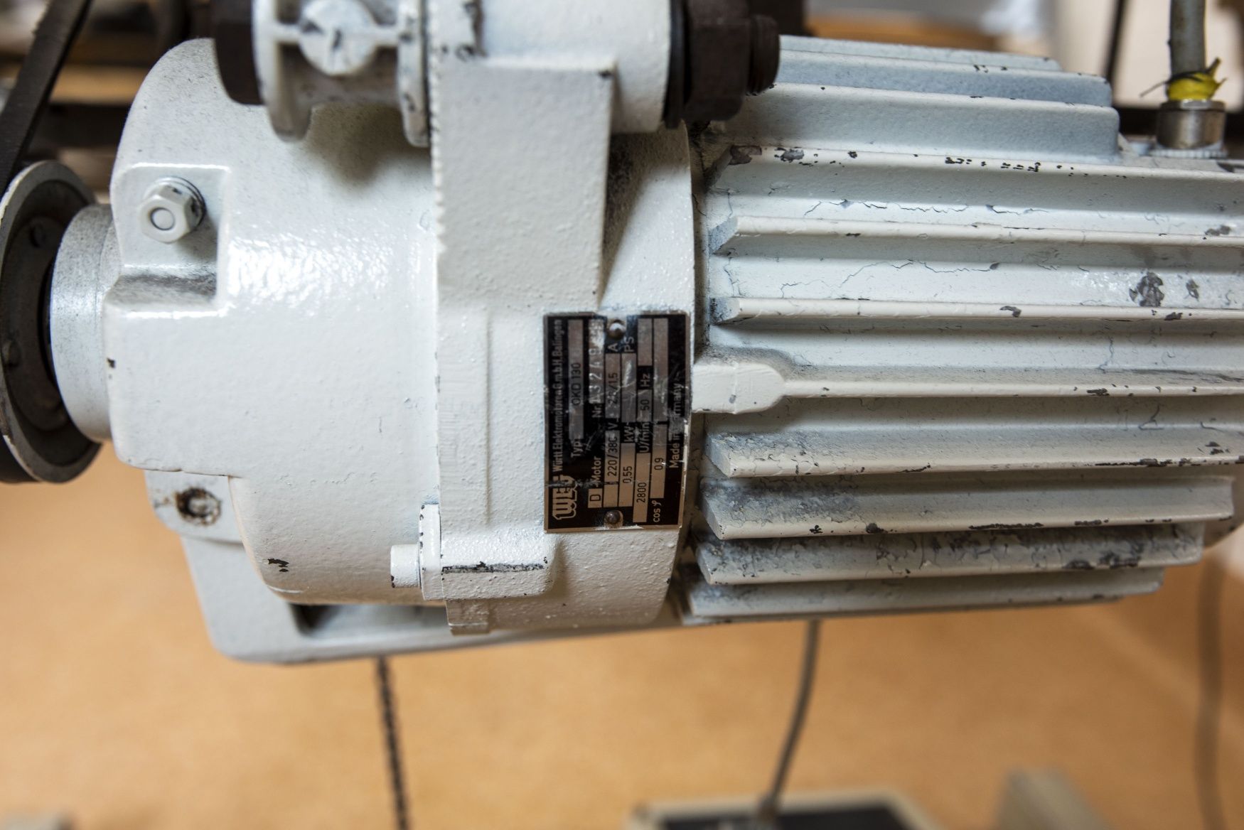 Maszyna Overlock Juki 3 nitkowy MO-804