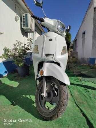 Mota 125cc como nova