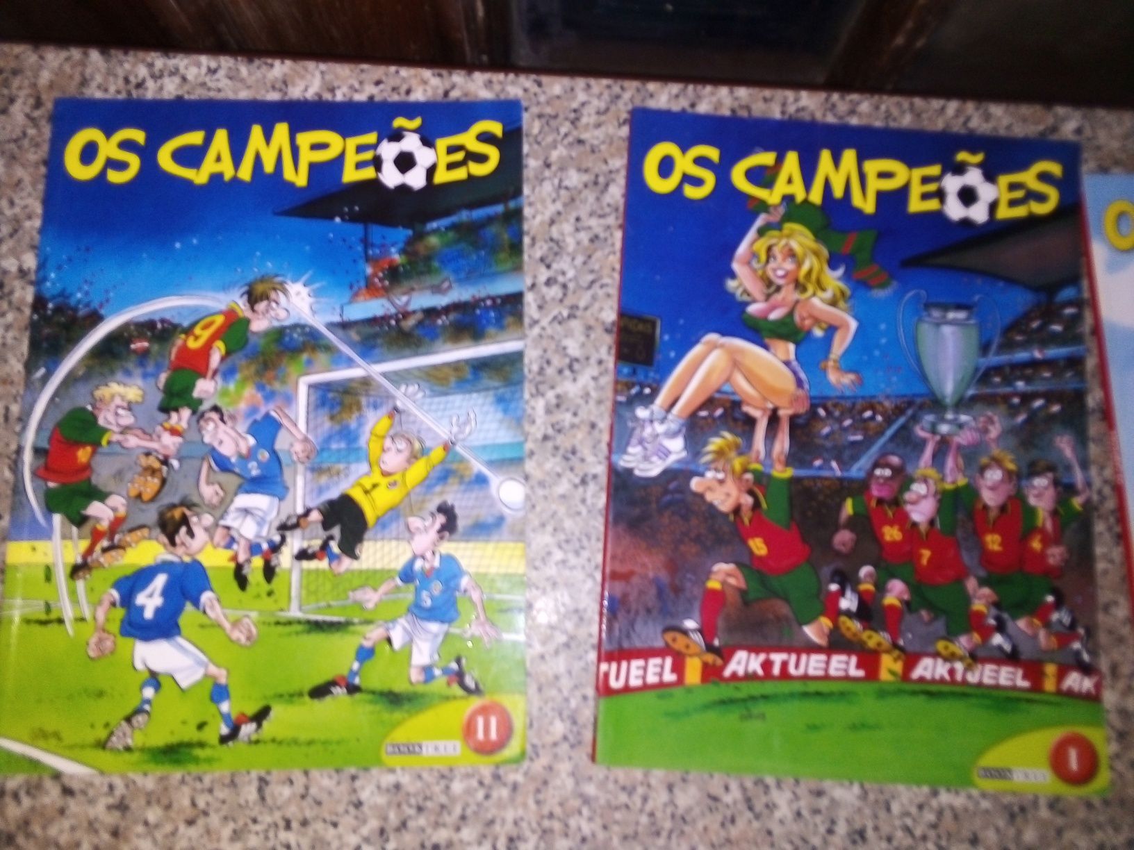 Conjunto de Banda Desenhada Os Campeões
