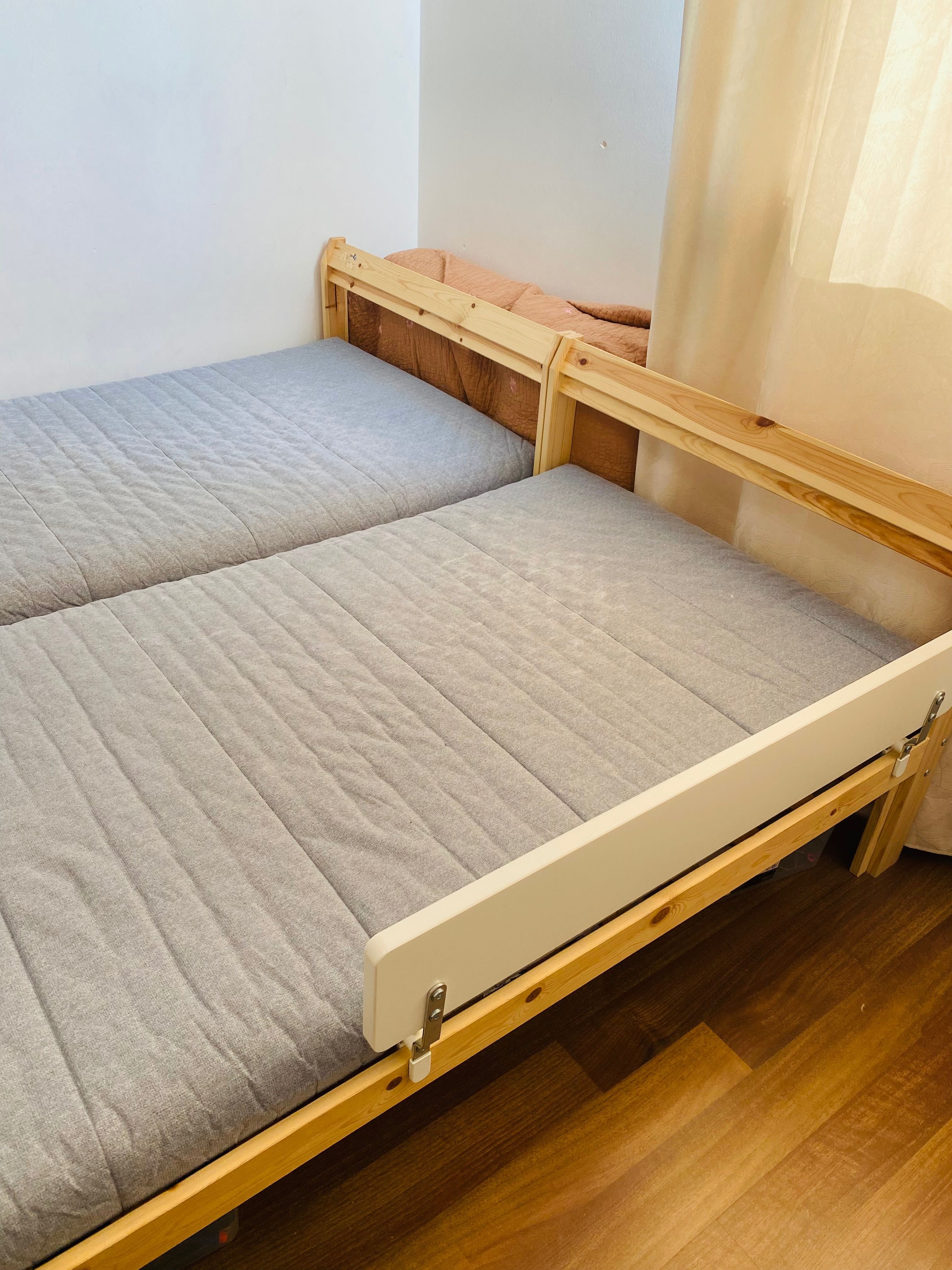 Łóżko Ikea z materacem w idealnym stanie