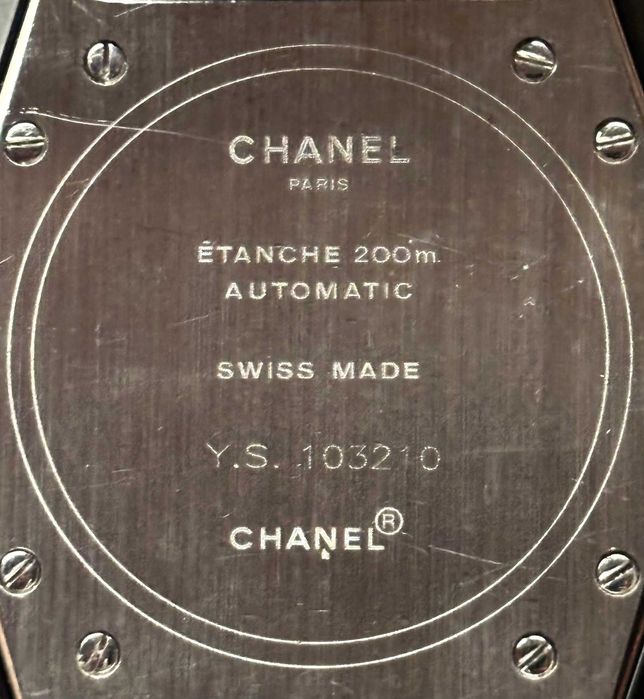 Chanel - J12 Black H0685 - YS103210 - Unissexo - 2023