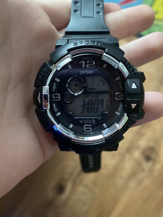 zegarek sportowy męski