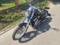 Suzuki Intruder vs 800 Bobber Custom