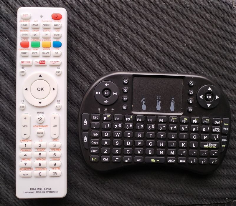 Comando universal TV ou Comando Bluetooth com teclado