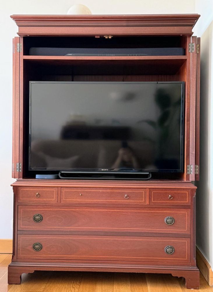 Movel de televisão