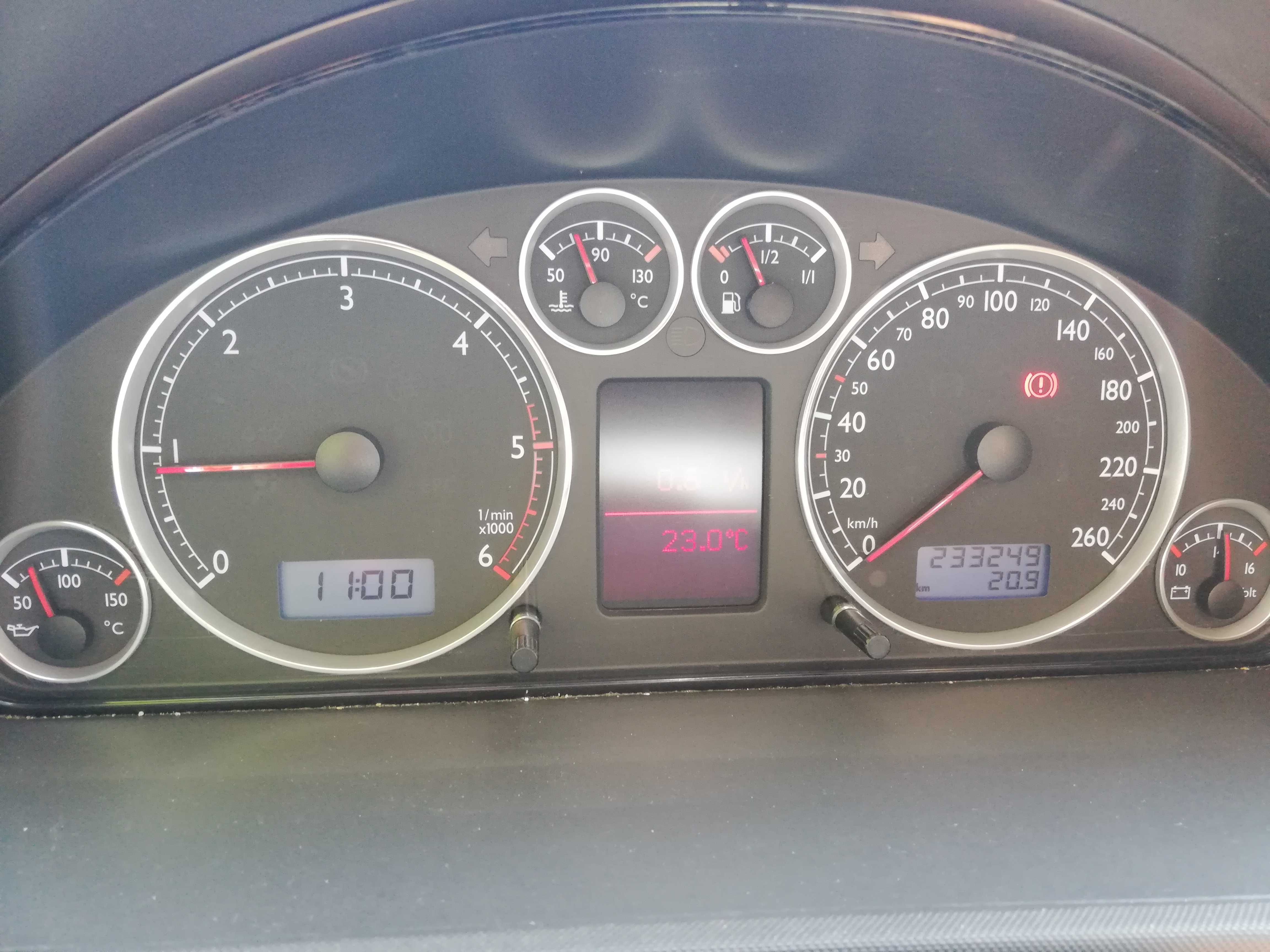 VW sharan 1,9TDI 4x4, klima, alufelgi, skora, tempomat,7 osobowe