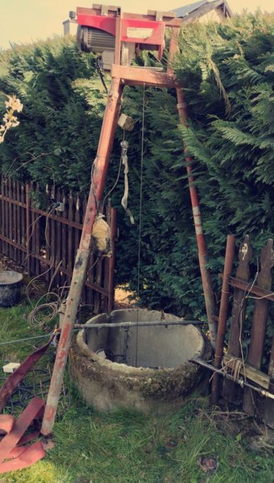 Czyszczenie odmulanie pogłębianie studni tradycyjnych