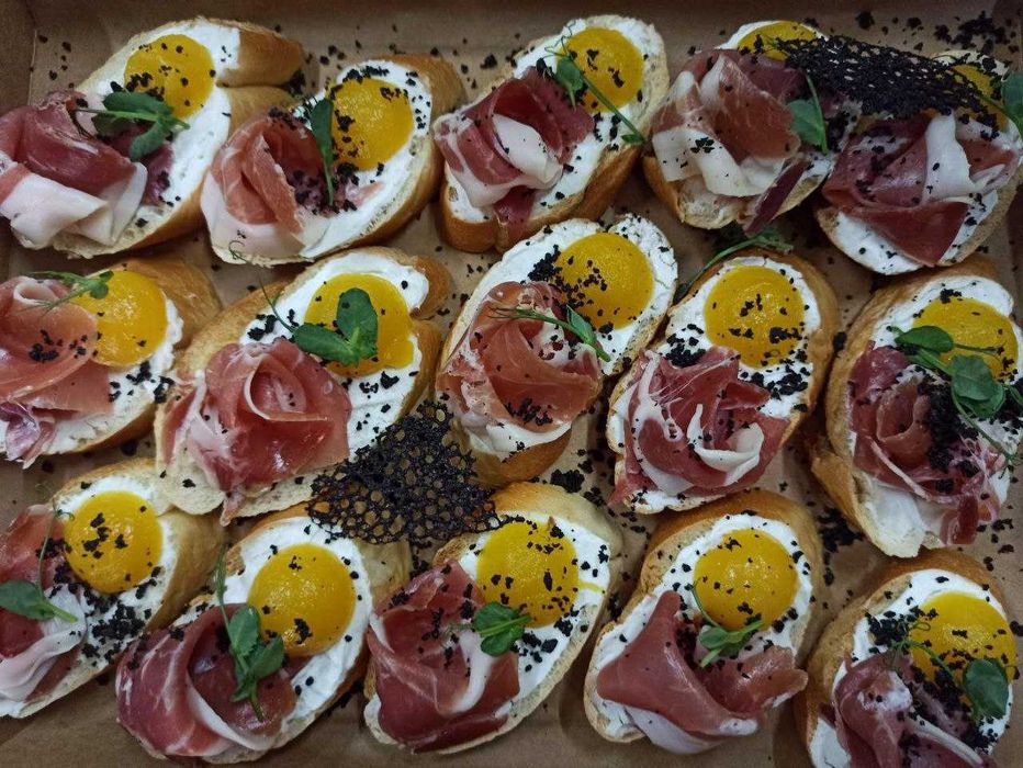 Виїзна кухня ШВИДКО. Банкет, кейтеринг у Києві, готові страви