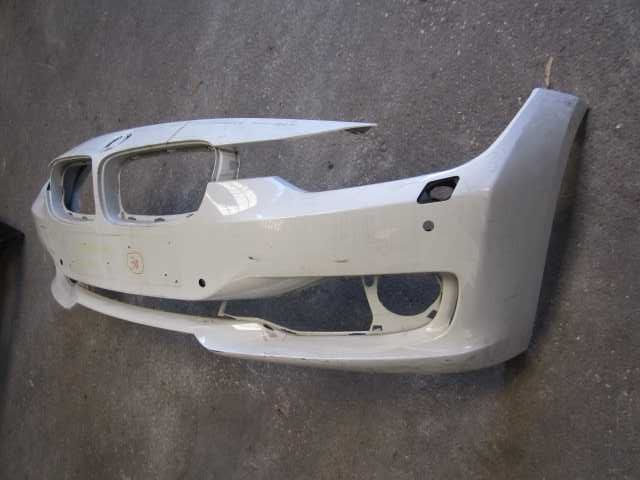 BMW F30 - F31 Pré LCI  párachoques