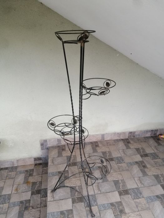 Підставка під квіти