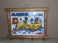 Suporte para panos com azulejo alusivo ao Algarve