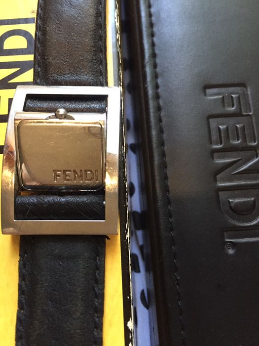 Часы женские, наручные