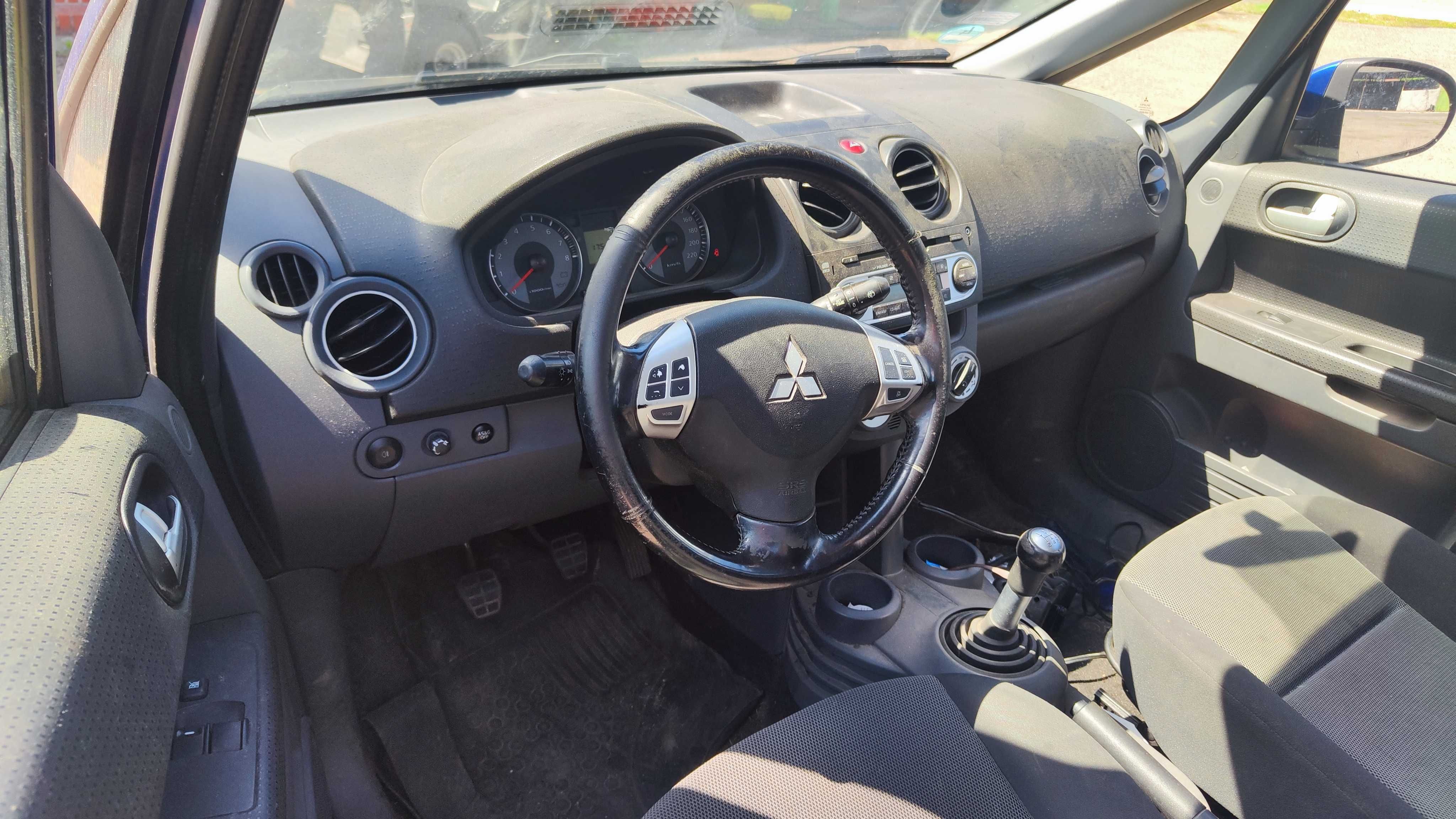 mitsubishi colt 1.3 95 KM -auto po stłuczce