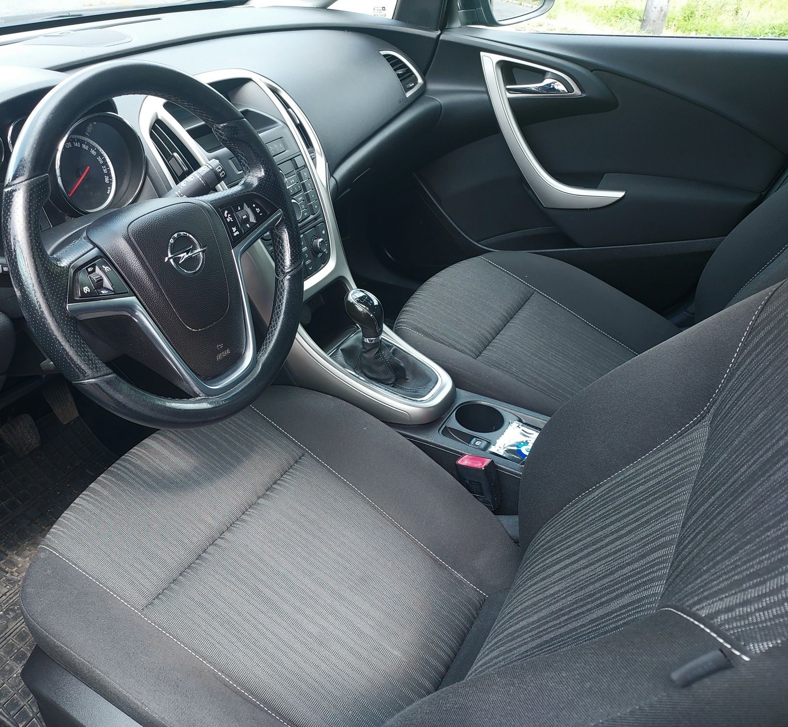 Opel Astra 1.6 115kM benzyna