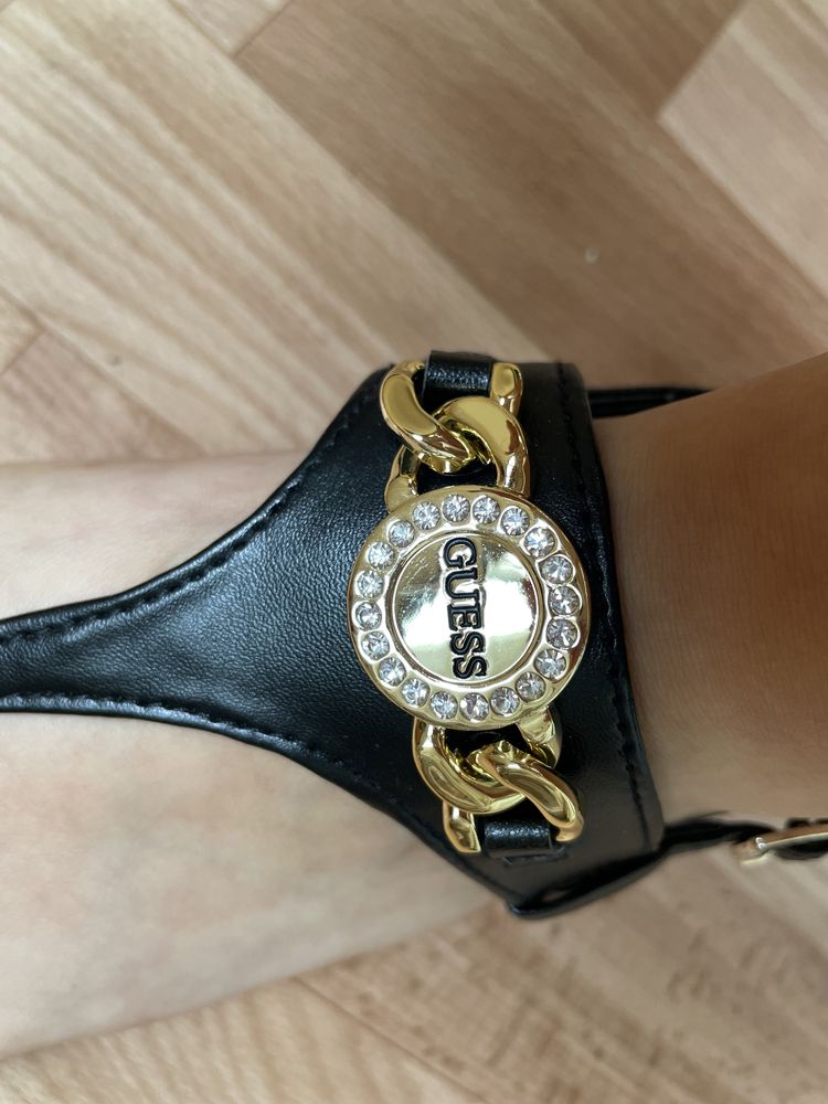Босоножки Guess 37 р (23.5 см) Новые с биркой
